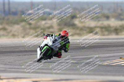 media/Jan-15-2026-Racers Edge (Thu) [[dfebeb70ab]]/3-B Group/Session 2 (Turn 11)/